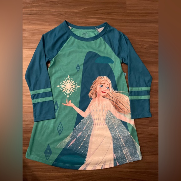 Disney Collection  Long Sleeve Elsa Frozen Crew Neck Nightshirt gown size 5/6 - Picture 6 of 7